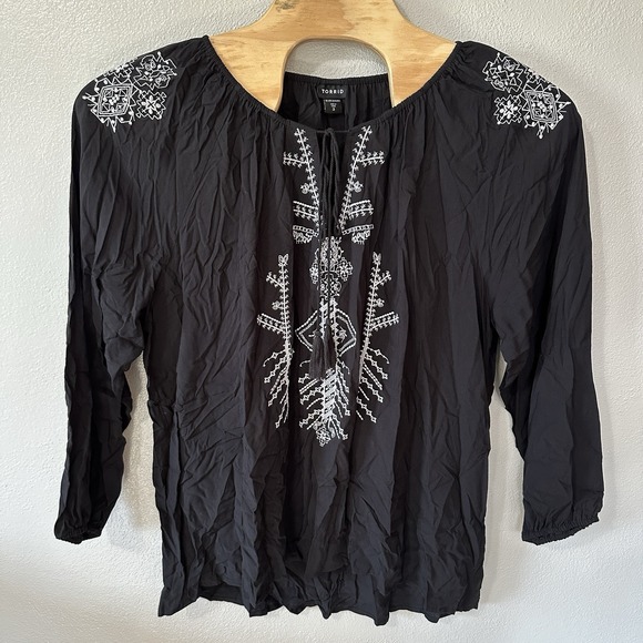 torrid Tops - Torrid Top Womens Plus 3X Black White Embroidered Long Sleeve Boho Peasant Shirt
